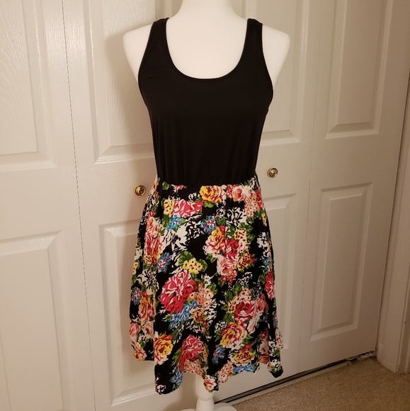 Xhilaration Dresses & Skirts - Xhilaration Black and Floral Dress Xhilaration Dresses & Skirts - Xhilaration Black and Floral Dress